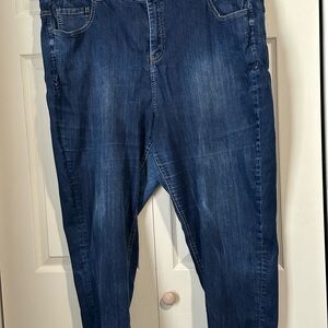 Lane Bryant Crop Jeans - size 28 - zipper and button - tighter tummy technology